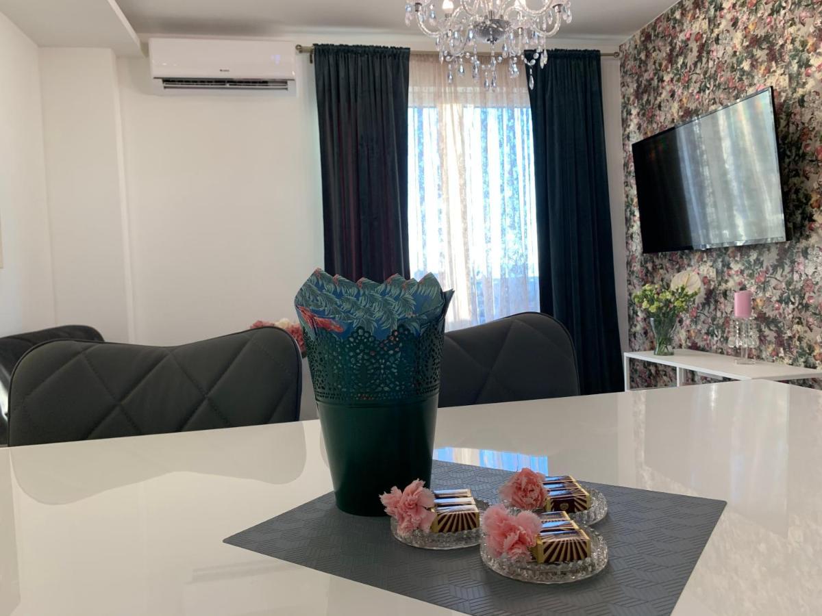 Apartman Onavi ماكارسكا المظهر الخارجي الصورة